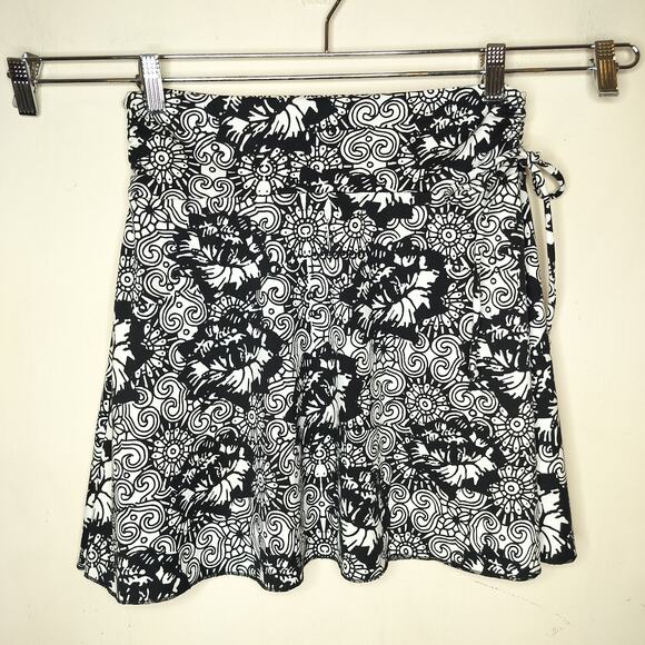 Soybu Floral Skirt Pull On Stretch Athletic - Picture 1 of 6